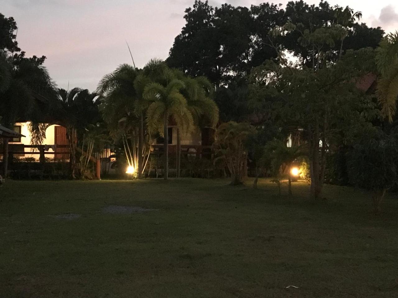 Lanta School Beach Resort Ko Lanta Εξωτερικό φωτογραφία